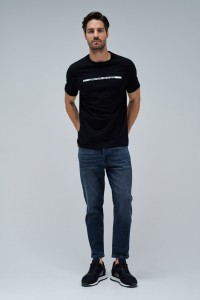 TAPERED FIT JEANS