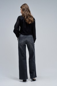 LOW RISE WIDE JEANS