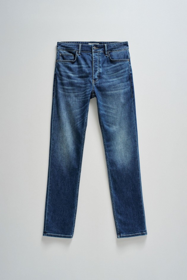 REGULAR FIT COOLMAX JEANS