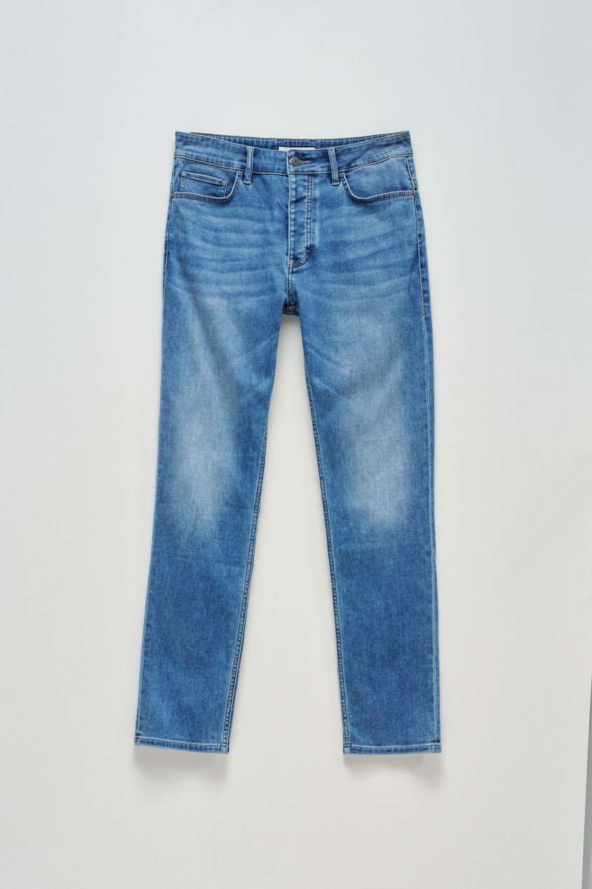 REGULAR FIT COOLMAX JEANS