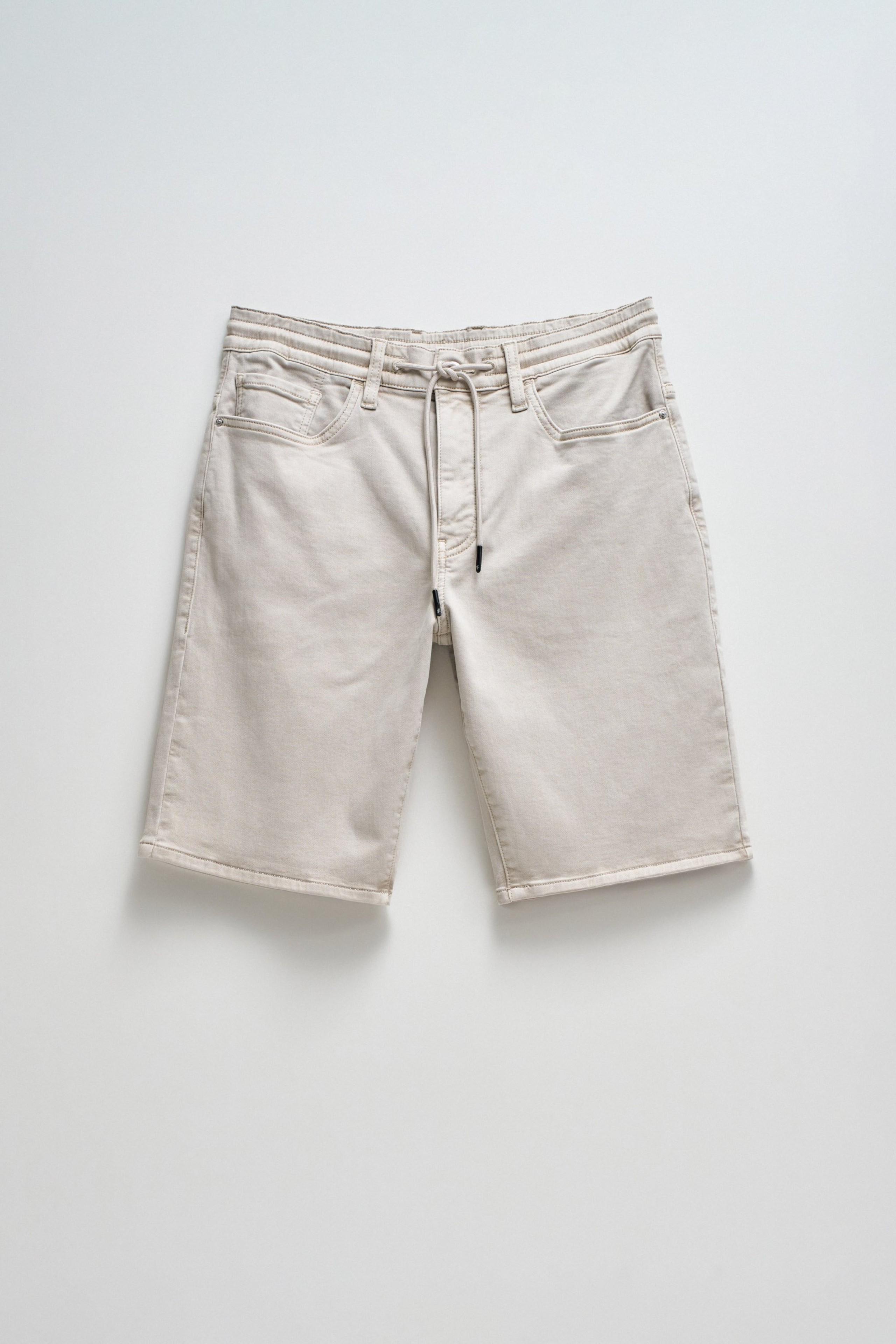 REGULAR S-ACTIV SHORTS WITH DRAWSTRING