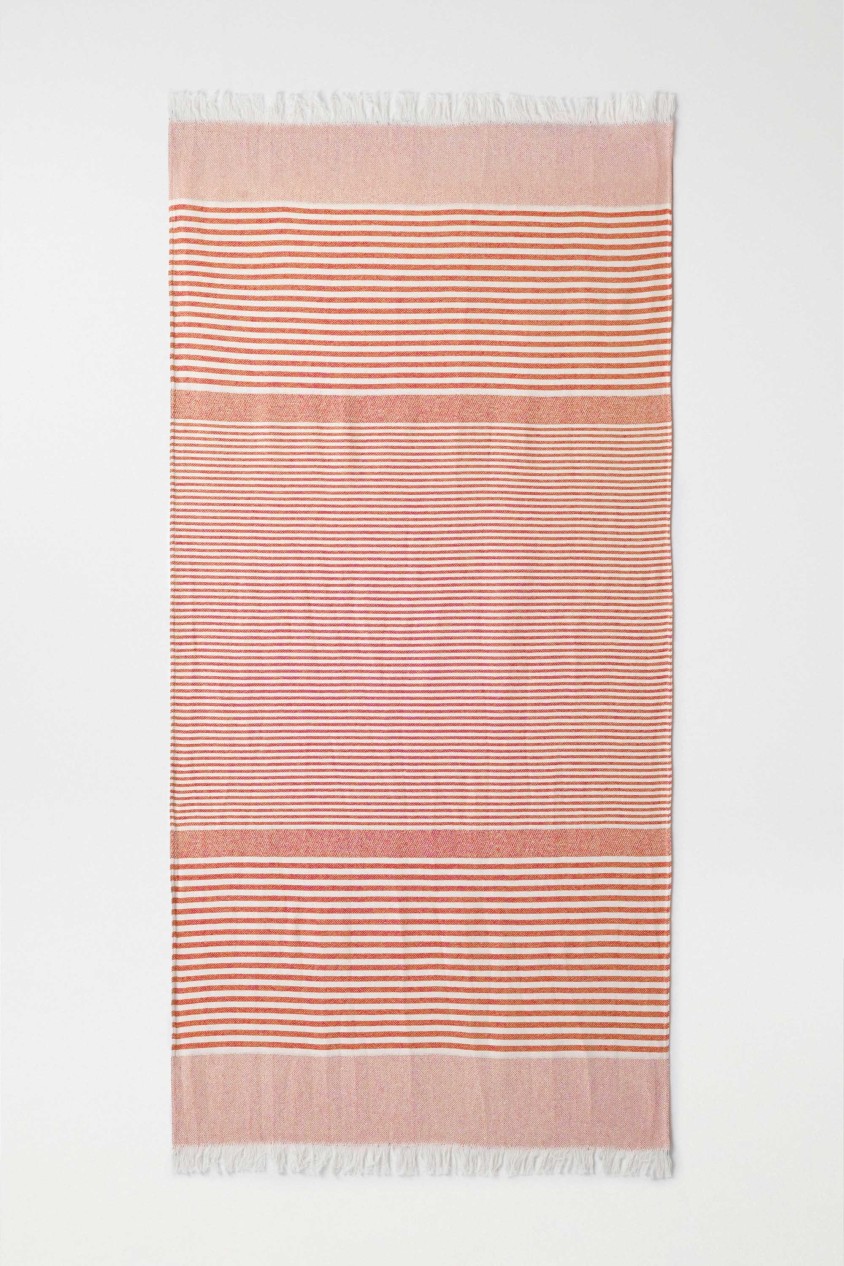 TOALLA DE ALGODÓN CON RAYAS FINAS