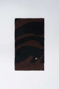 ANIMAL PRINT SCARF