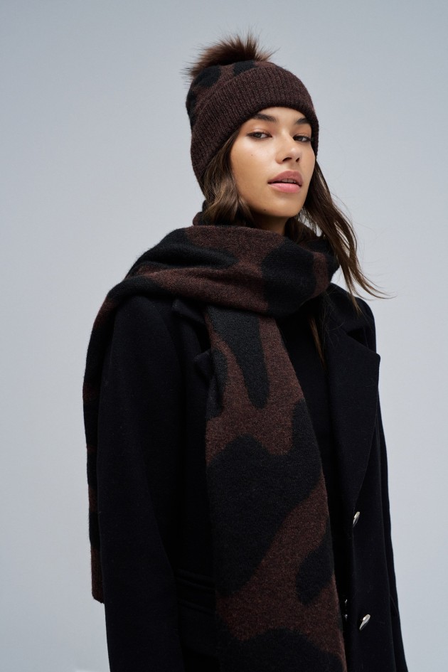 ANIMAL PRINT SCARF
