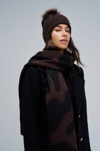 ANIMAL PRINT SCARF