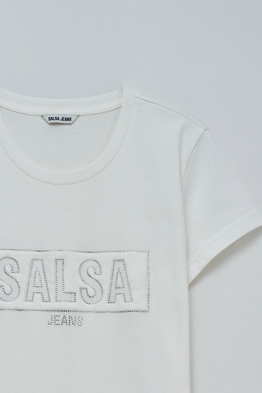 T-SHIRT WITH BRANDING