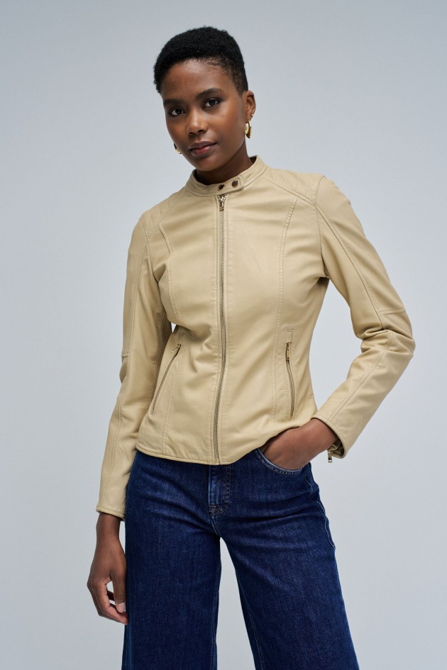 CHAQUETA DE CUERO