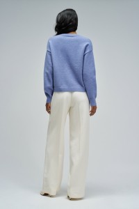 KNIT SWEATER WITH BRANDING