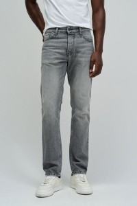 REGULAR FIT JEANS