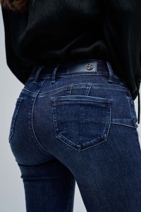 JEANS WONDER PUSH UP SKINNY