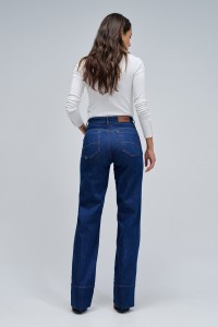 FAITH PUSH IN STRAIGHT JEANS