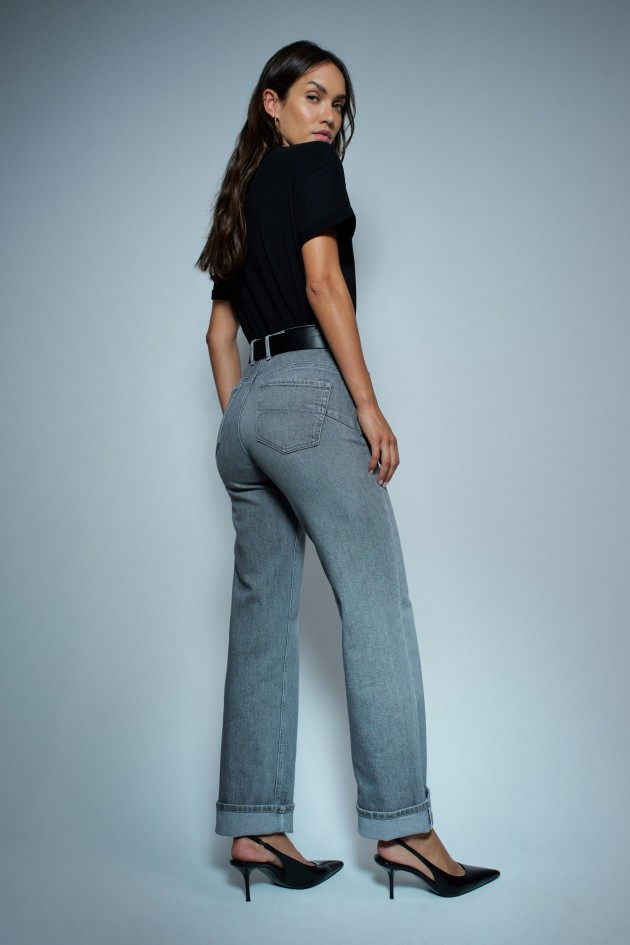 FAITH PUSH IN STRAIGHT JEANS
