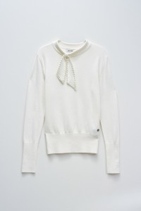 PULL EN MAILLE AVEC NOEUD