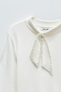 PULL EN MAILLE AVEC NOEUD