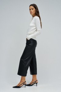 PULL EN MAILLE AVEC NOEUD