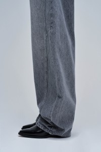 BAGGY SLIM JEANS