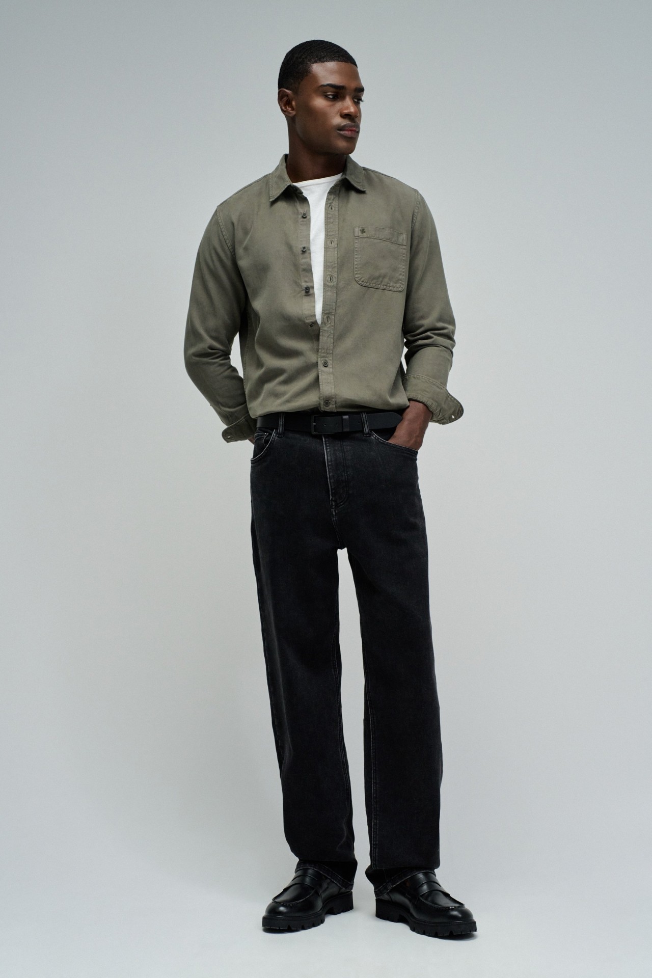 JEAN LOOSE FIT S-ACTIV