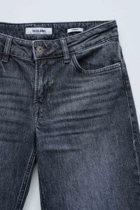 LOW RISE STRAIGHT JEANS