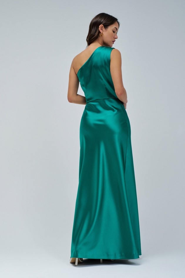 ROBE EN SATIN