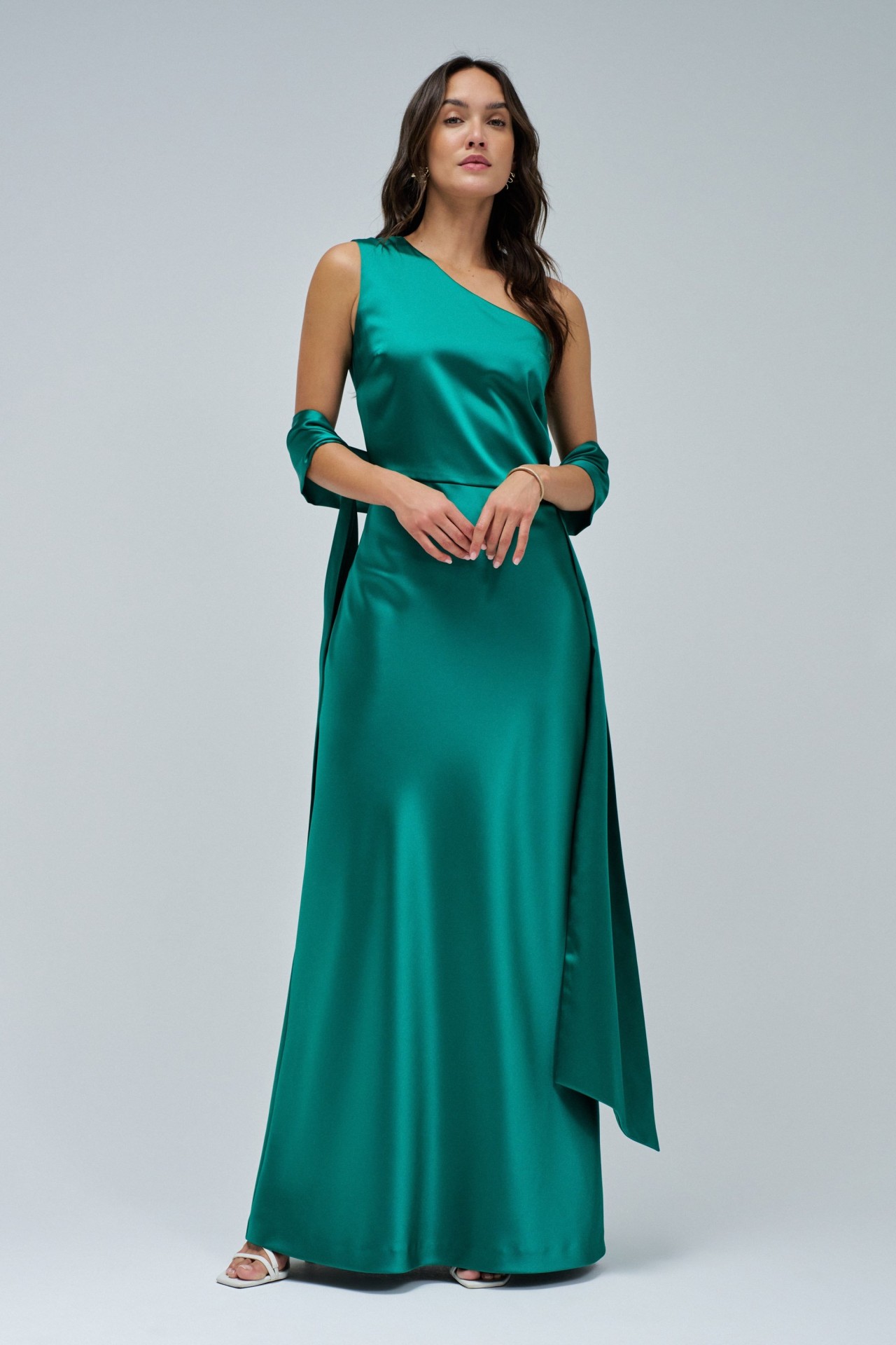 ROBE EN SATIN