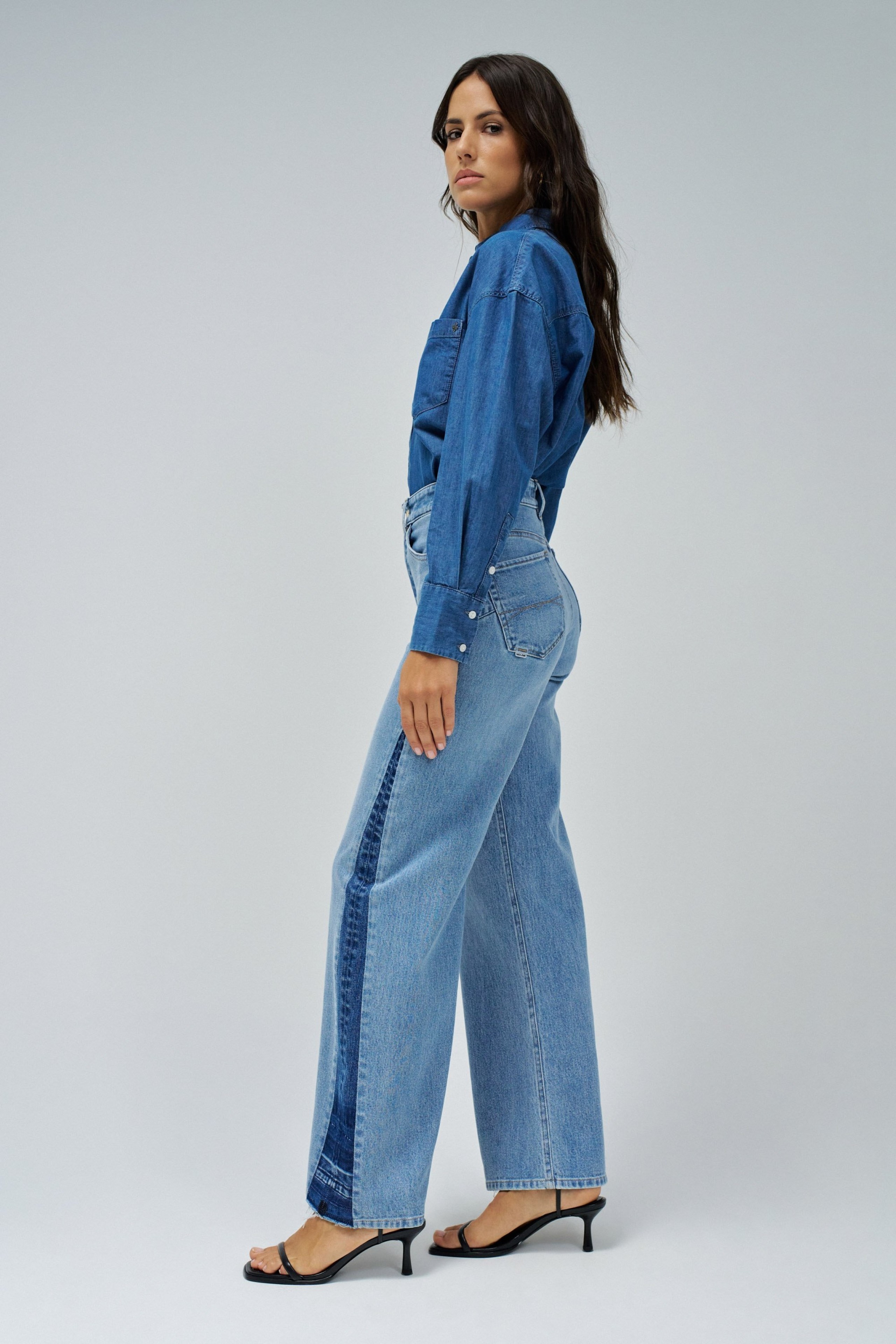 FAITH PUSH IN WIDE JEANS