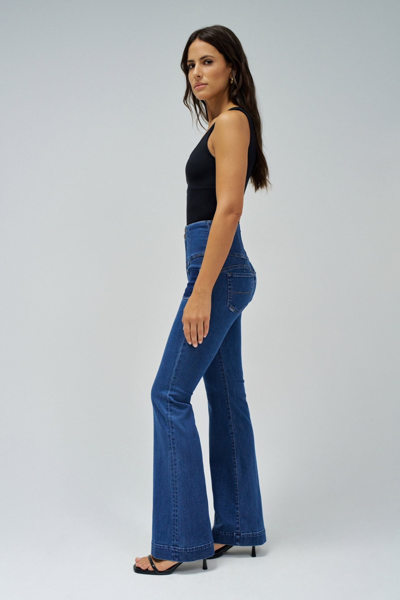 DIVA PUSH IN FLARE JEANS