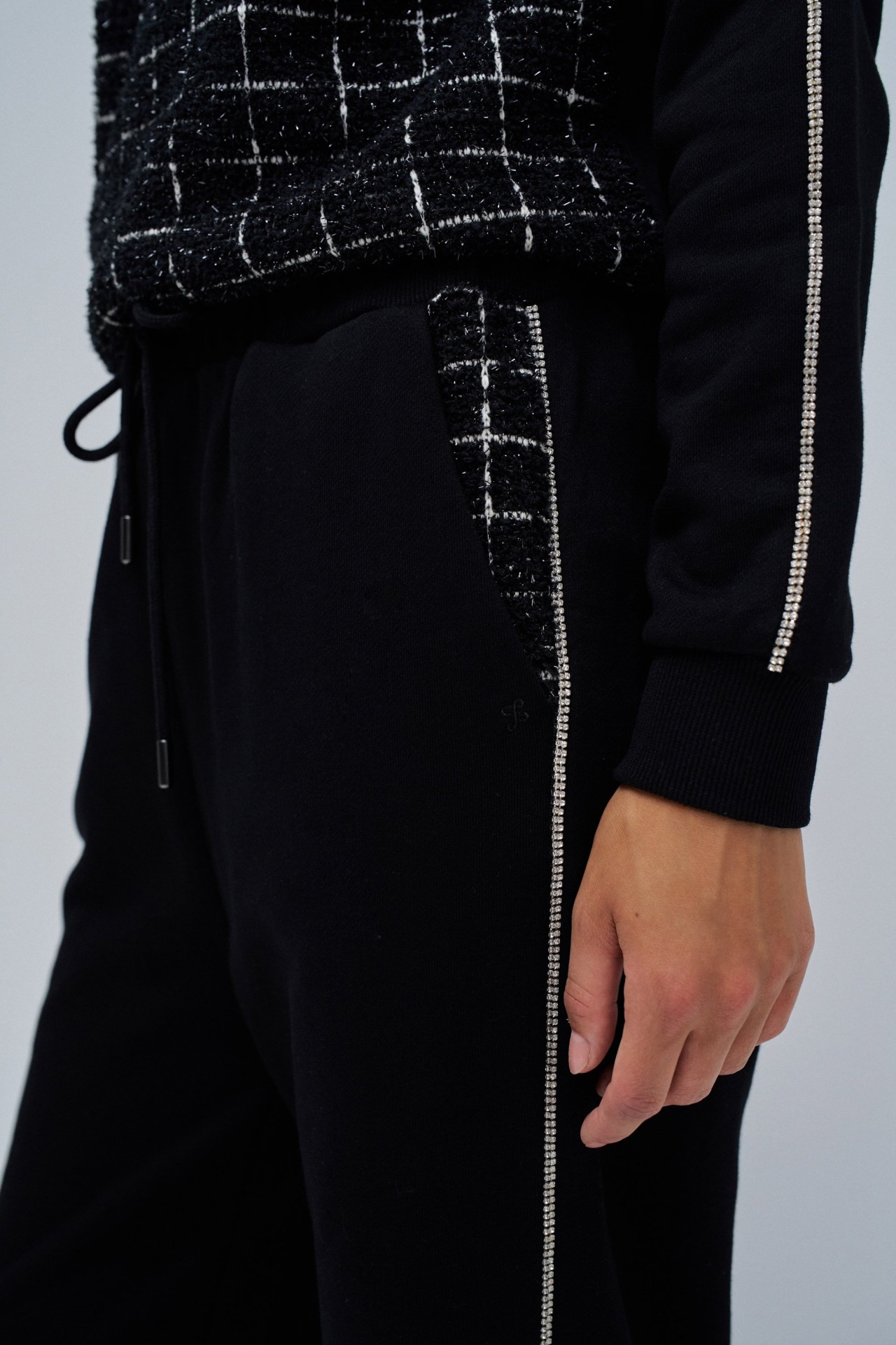 CALAS JOGGERS EM TECIDO