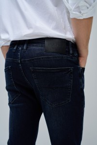 VAQUEROS SKINNY FIT