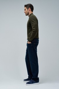 VAQUEROS STRAIGHT FIT