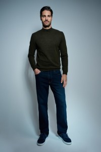 VAQUEROS STRAIGHT FIT
