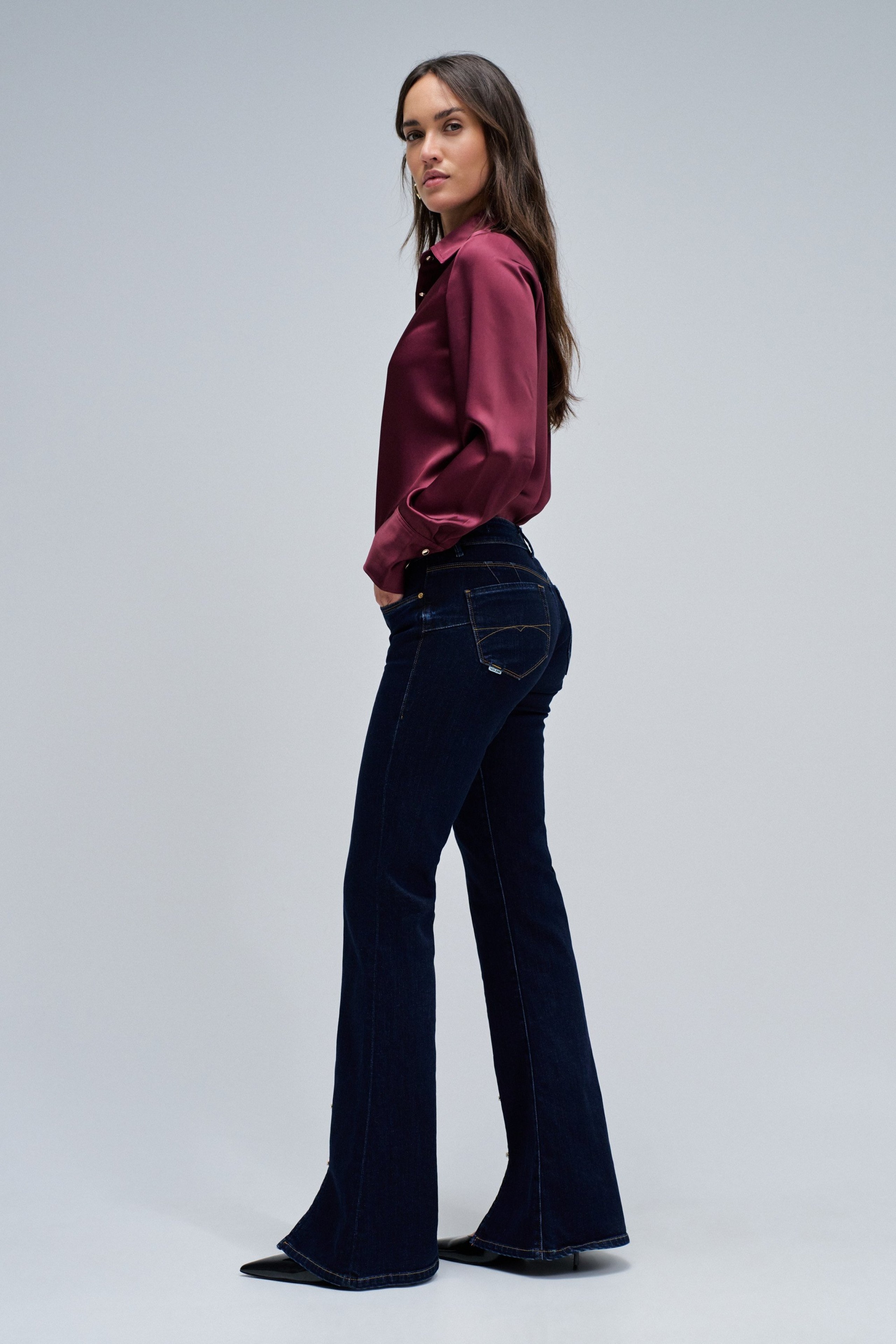 WONDER PUSH UP FLARE JEANS