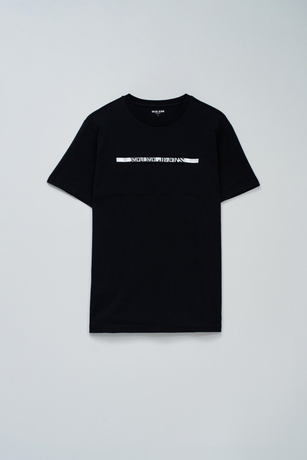 T-SHIRT WITH BRANDING