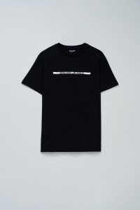 T-SHIRT COM BRANDING