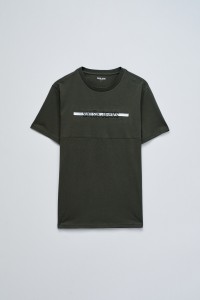 T-SHIRT COM BRANDING