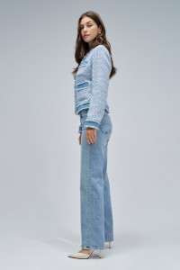 CASACO DE TWEED COM DETALHES EM DENIM