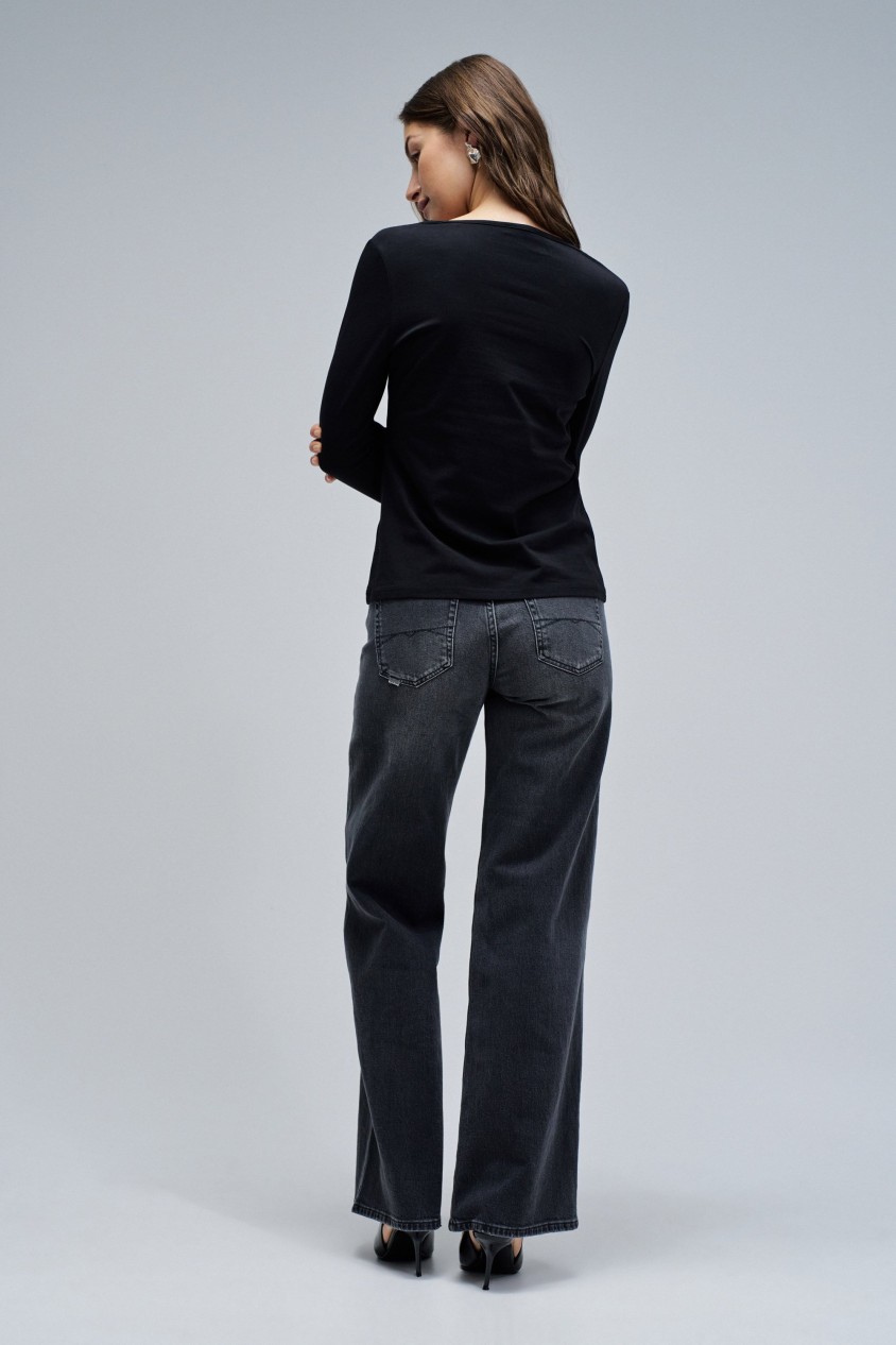 STRICKPULLOVER MIT BRANDING