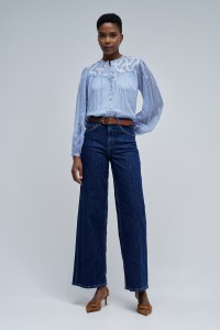 CHEMISE  RAYURES AVEC BRODERIES
