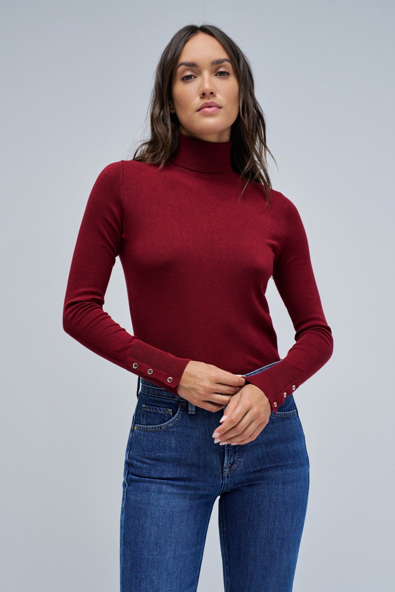 CAMISOLA DE GOLA ALTA