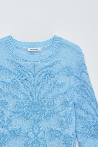 LIGHTWEIGHT WOOL SWEATER