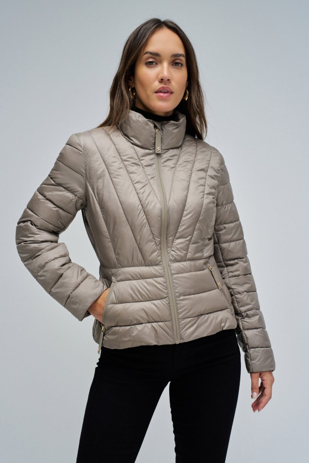 SHORT QUILTED JACKET