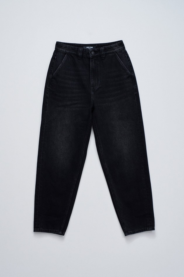 SLOUCHY CROPPED SLIM JEANS