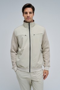 CHAQUETA ACOLCHADA CON MEZCLA DE MATERIALES