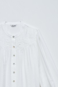 CHEMISE AVEC BRODERIES