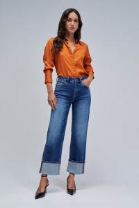 TRUE STRAIGHT JEANS