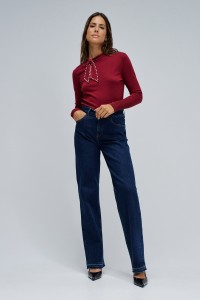 PULL EN MAILLE AVEC NOEUD