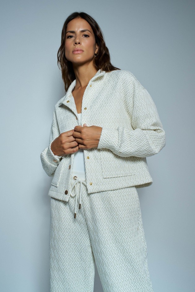 CASACO DE FELPA COM JACQUARD