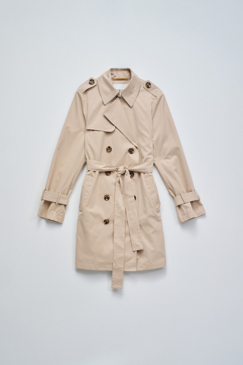 TRENCHCOAT MIT GÜRTEL