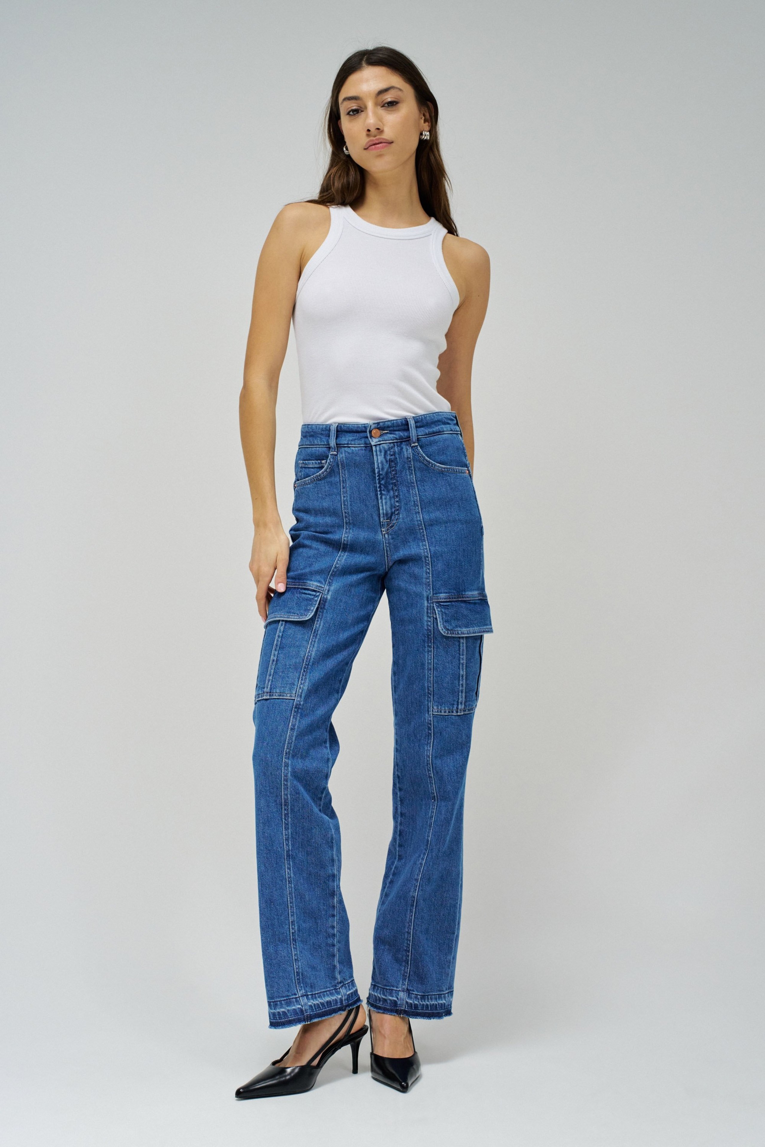 FAITH PUSH IN STRAIGHT CARGO STYLE JEANS