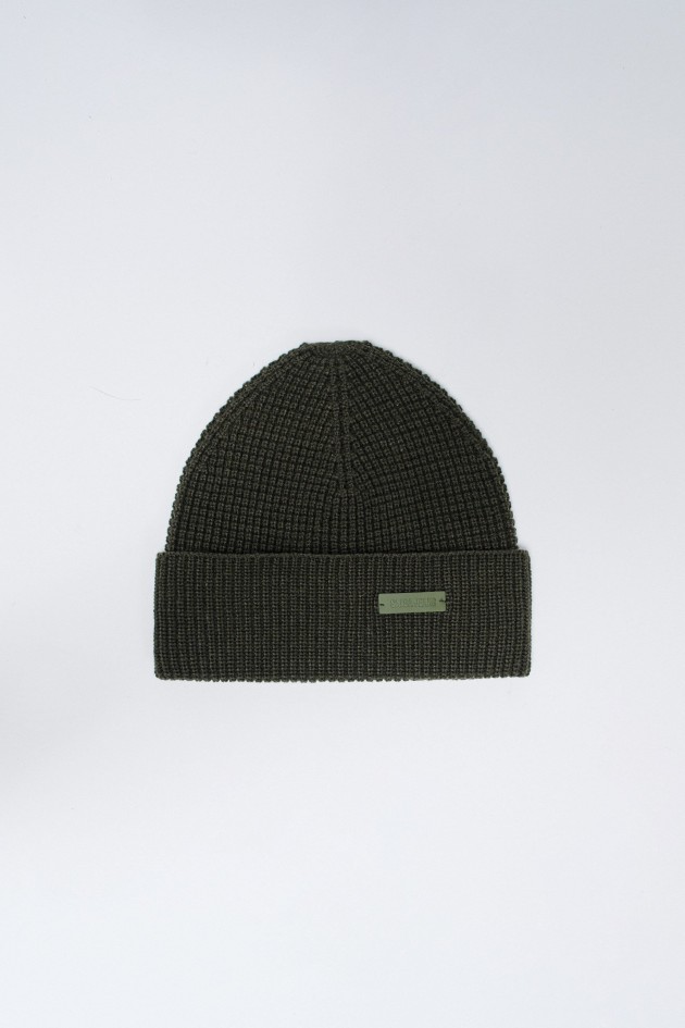 KNITTED HAT