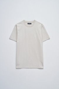 T-SHIRT WITH BRANDING